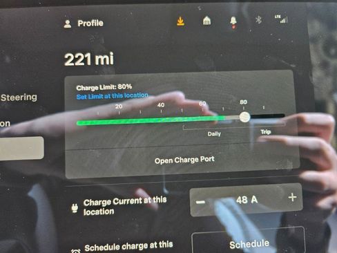 Used 2023 Tesla Model X image 45