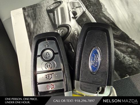 Used 2022 Ford Explorer XLT w/ Equipment Group 202A AWD/4WD image 51