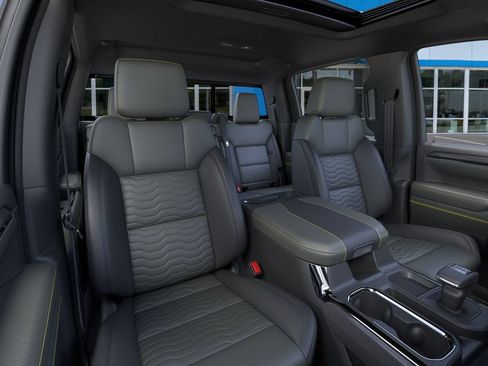New 2026 Chevrolet Silverado 1500 ZR2 AWD/4WD image 16