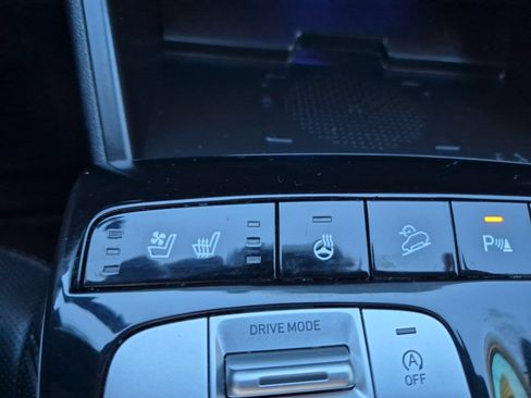 Used 2023 Hyundai Tucson Limited w/ Winter Package image 25