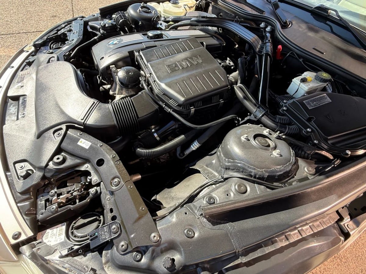 Used 2011 BMW Z4 sDrive35i RWD image 31