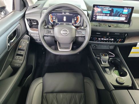 New 2026 Nissan Rogue Platinum w/ Platinum Premium Package AWD/4WD image 8