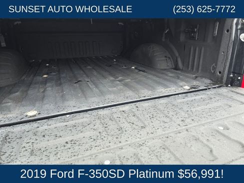Used 2019 Ford F350 Platinum w/ Platinum Ultimate Package AWD/4WD image 25