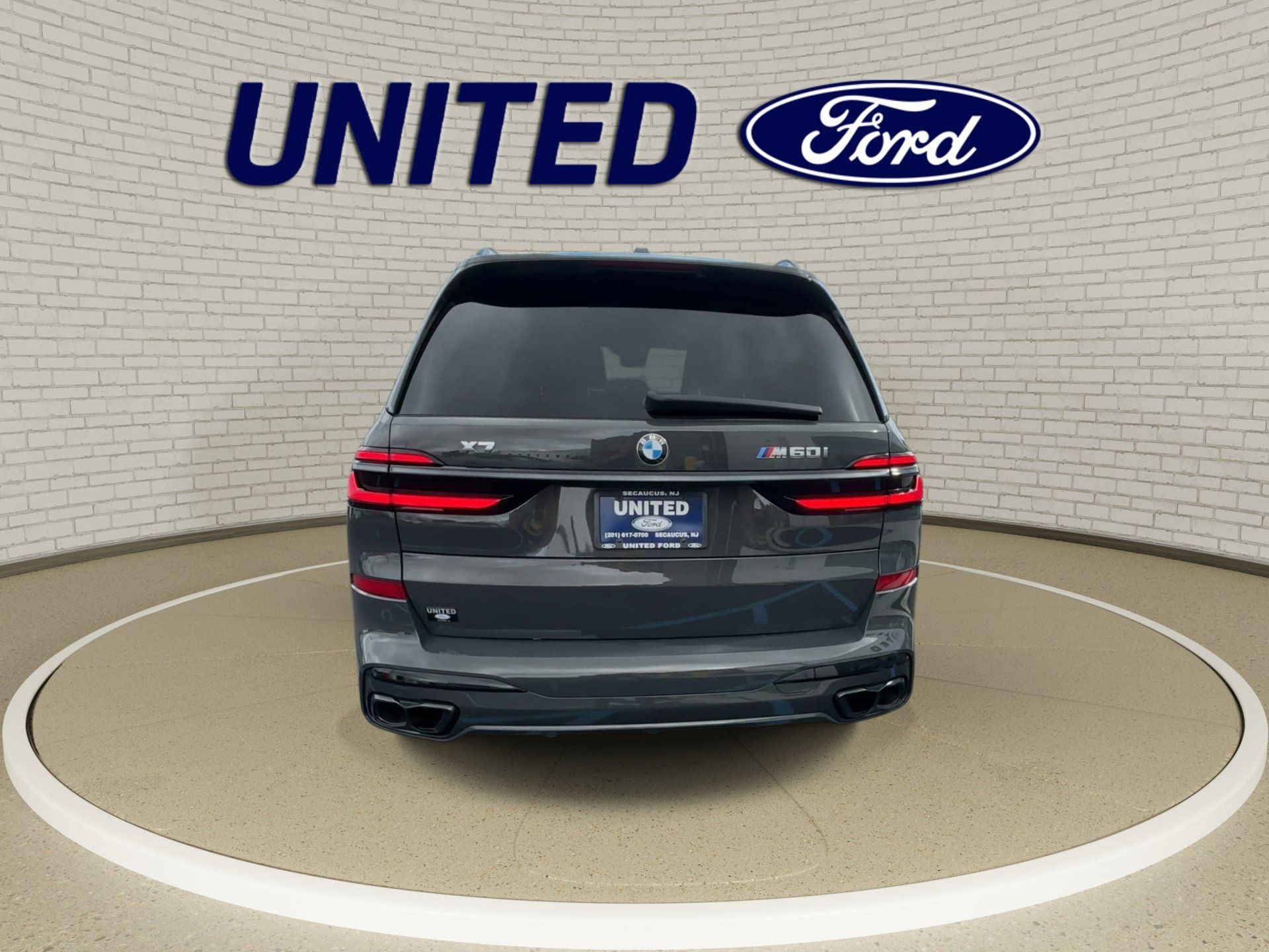 Used 2026 BMW X7 M60i w/ Executive Package AWD/4WD image 7