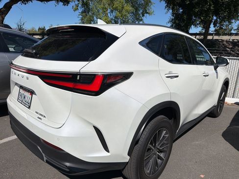 Used 2025 Lexus NX 350h AWD w/ Accessory Package (2T) image 3