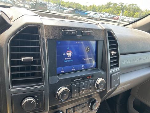 Used 2022 Ford F250 XLT image 8