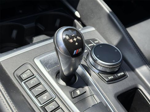 Used 2018 BMW X5 M w/ Executive Package AWD/4WD image 19