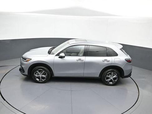 Certified 2024 Honda HR-V EX-L image 40
