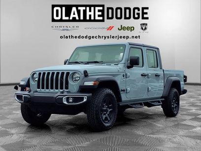 Used 2023 Jeep Gladiator Sport