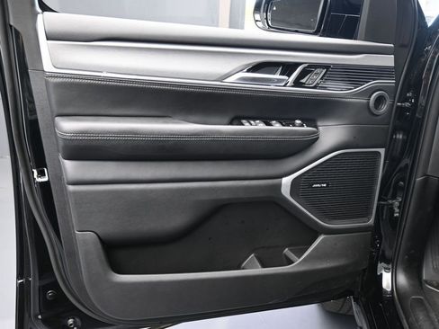 New 2026 Jeep Grand Wagoneer L Limited image 24