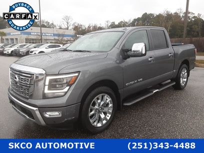 Used 2020 Nissan Titan SL w/ Moonroof Package