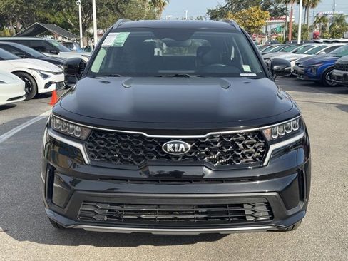 Certified 2021 Kia Sorento S image 6