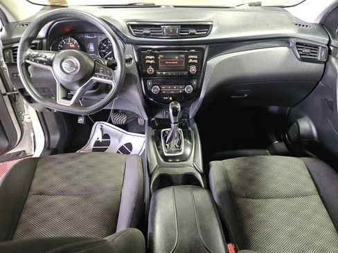 Used 2017 Nissan Rogue Sport SV AWD/4WD image 11