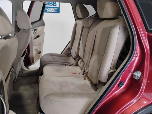 Used 2015 Nissan Rogue S FWD image 38