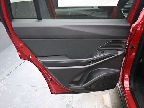 New 2026 Jeep Cherokee Laredo image 11