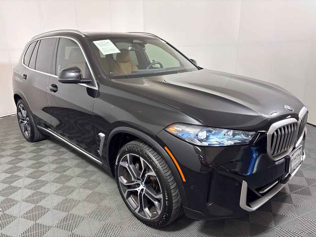 Certified 2025 BMW X5 sDrive40i w/ Parking Assistance Package RWD image 4