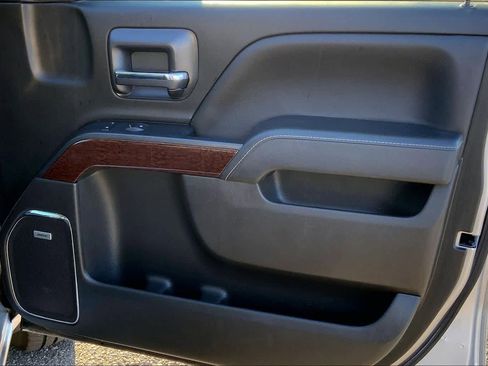 Used 2018 GMC Sierra 1500 SLT w/ SLT Premium Package image 21