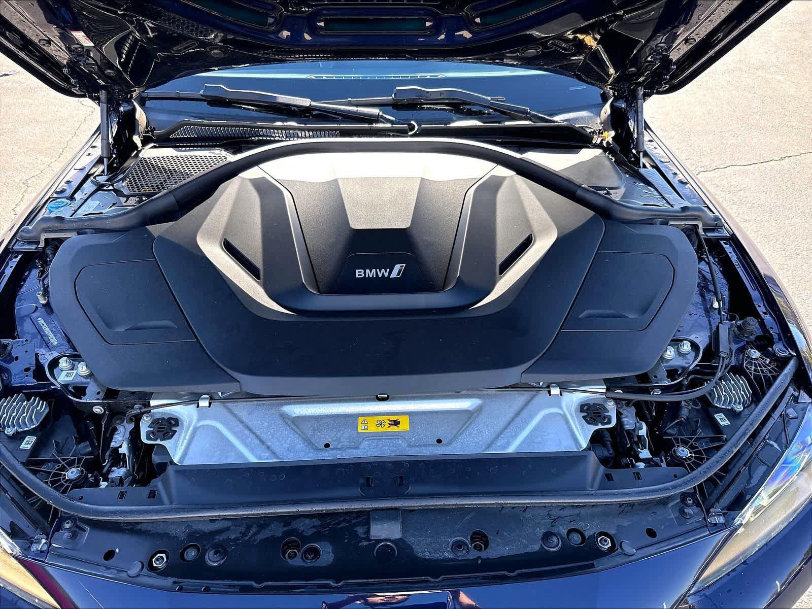 Used 2023 BMW i4 eDrive40 w/ M Sport Package RWD image 25