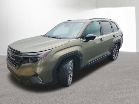 Used 2026 Subaru Forester Touring AWD/4WD image 3