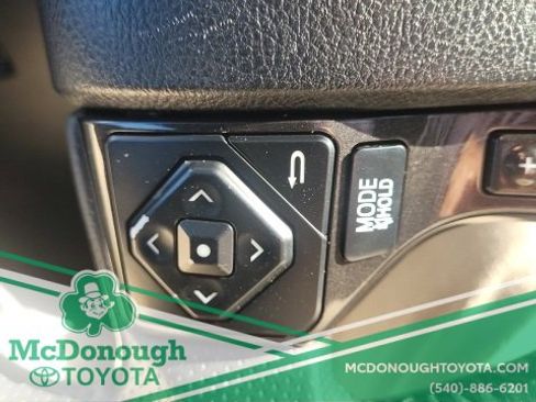 Used 2019 Toyota 4Runner TRD Off-Road image 17