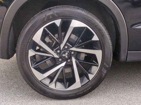 Used 2024 Mitsubishi Outlander FWD image 19