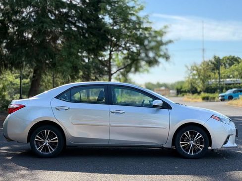Used 2016 Toyota Corolla LE Premium w/ Body Protection Package #1 FWD image 6