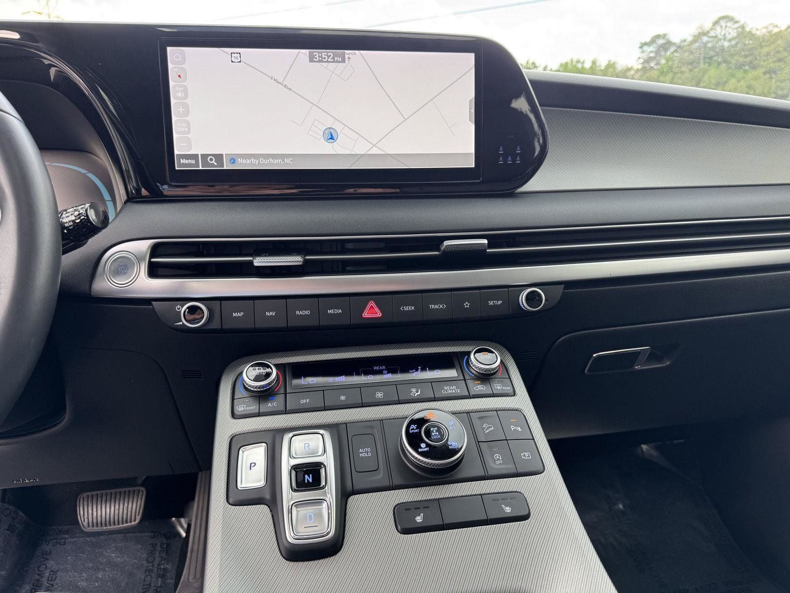 Used 2024 Hyundai Palisade XRT AWD/4WD image 4