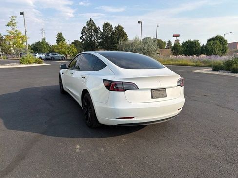 Used 2023 Tesla Model 3 Standard Range RWD image 3