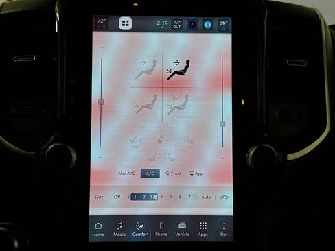 Used 2025 RAM 1500 Big Horn AWD/4WD image 16