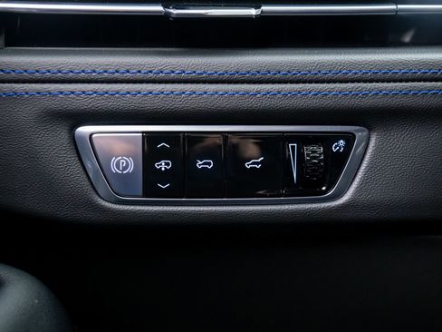 New 2025 Cadillac Escalade IQ Luxury 1 image 19