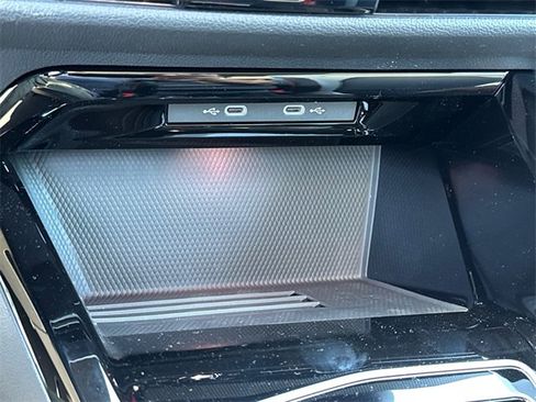 New 2025 Volkswagen GTI SE image 29