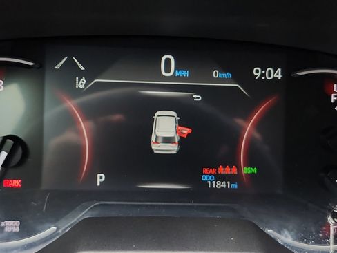 Used 2025 Toyota RAV4 XLE FWD image 30