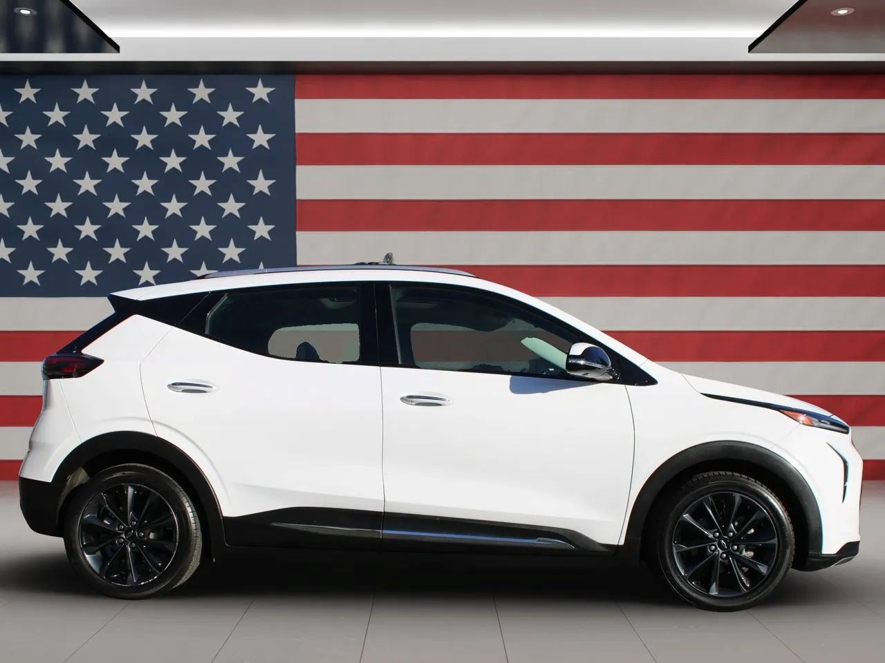 Used 2022 Chevrolet Bolt EUV Premier w/ Launch Edition FWD image 38