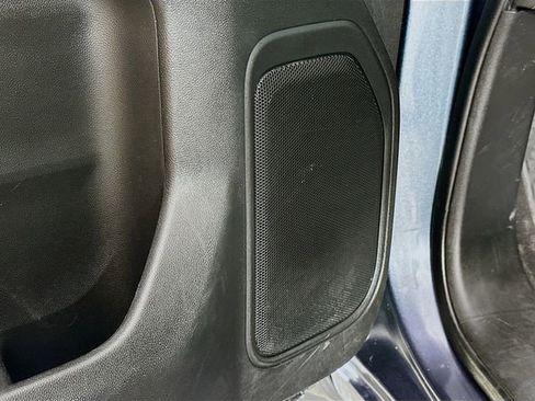 Used 2020 Chevrolet Silverado 1500 Custom Trail Boss image 17