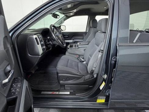 Used 2019 Chevrolet Silverado 1500 LT w/ All Star Edition image 8