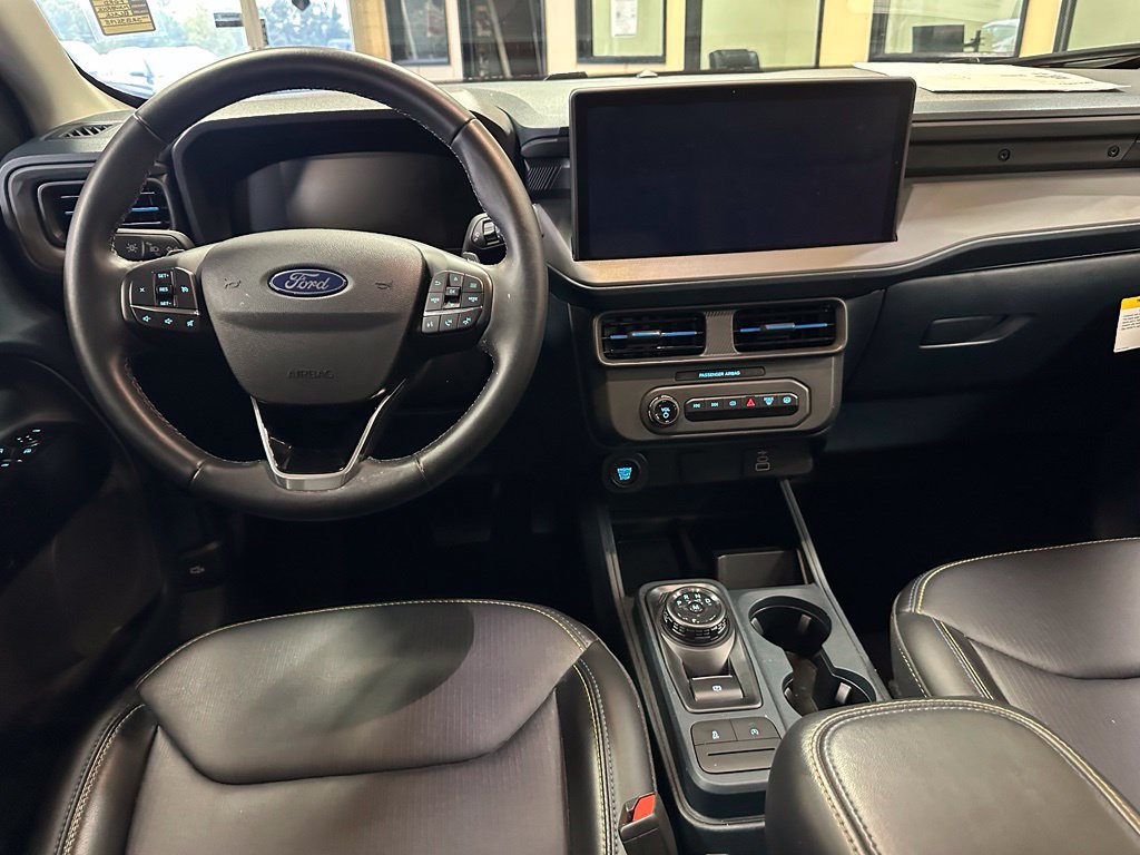 Used 2025 Ford Maverick Lobo AWD/4WD image 4