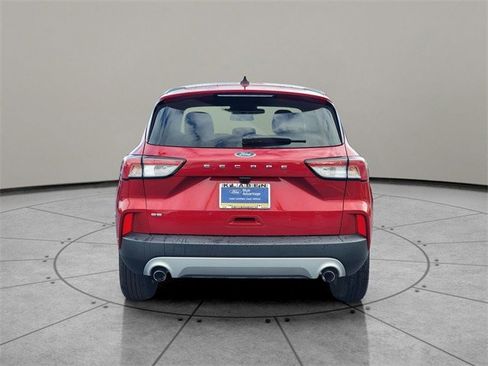 Certified 2022 Ford Escape SE image 11