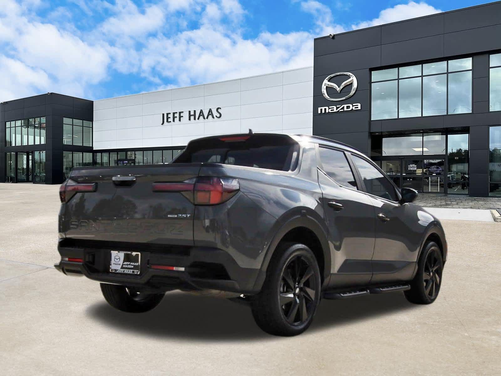 Used 2024 Hyundai Santa Cruz Night AWD/4WD image 3