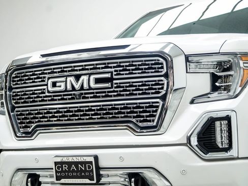 Used 2021 GMC Sierra 1500 Denali w/ Denali Ultimate Package AWD/4WD image 2