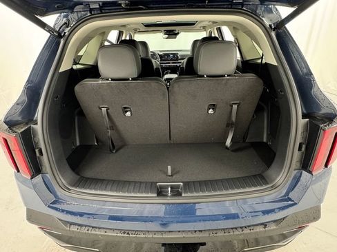 New 2026 Kia Sorento SX AWD/4WD image 16