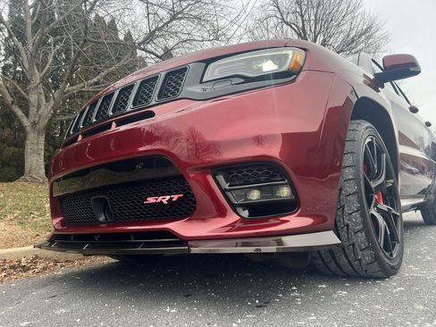 Used 2018 Jeep Grand Cherokee SRT image 79
