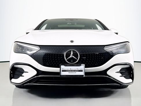 Certified 2023 Mercedes-Benz EQE 500 4MATIC Sedan image 2