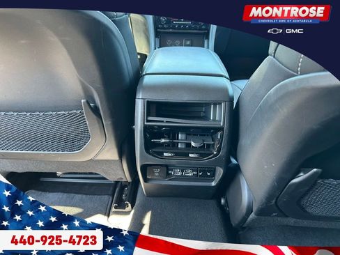 Used 2024 Jeep Grand Cherokee Limited AWD/4WD image 23