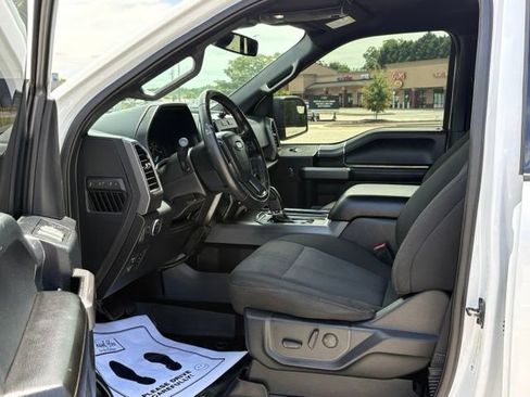 Used 2019 Ford F150 XLT w/ Equipment Group 302A Luxury AWD/4WD image 13