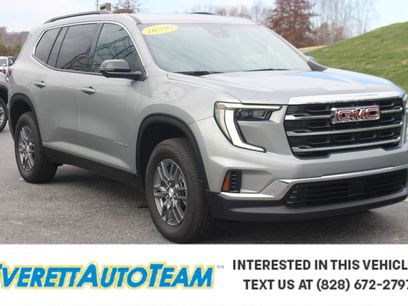 New 2025 GMC Acadia Elevation