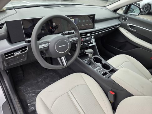 New 2025 Hyundai Sonata SE image 22