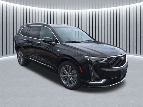 Used 2023 Cadillac XT6 Premium Luxury AWD/4WD image 1