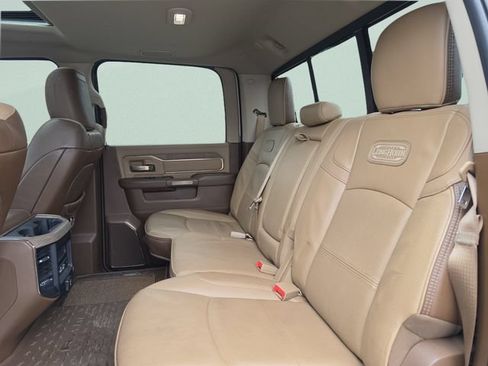 Used 2022 RAM 3500 Limited AWD/4WD image 23