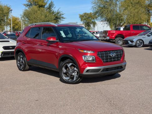 Certified 2026 Hyundai Venue SEL image 34