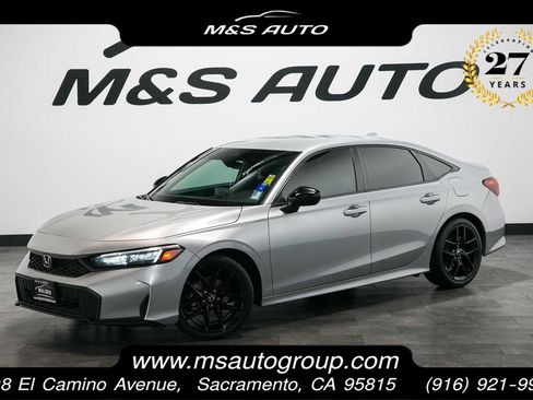 Used 2025 Honda Civic Sport image 1